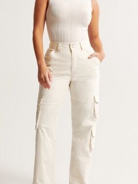 Abercrombie Cream Cargo Pants